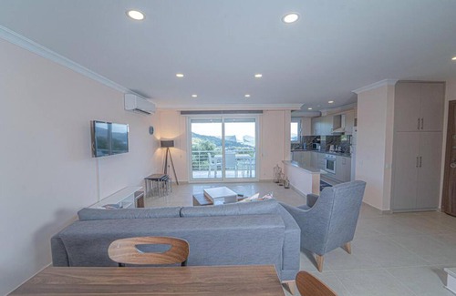 Gocek Apartment | Tranquil Duplex with Scenic Views & Pool in Gocek