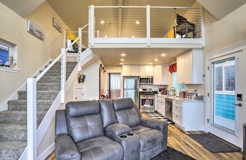 Yachats Apartment | Beautiful Yachats Escape with Beach Access and Ocean Views!