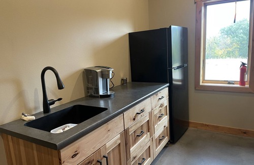 Yankton House | Idyllic Farmhouse Retreat with Hot Tub and Child-Friendly Amenities
