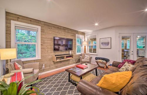 Warnick House | Idyllic Forest Retreat Near Mt Baker with Hot Tub Access!