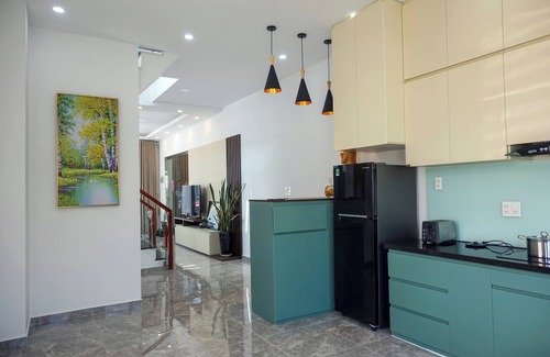 Phuong Villa | Tranquil Retreat with Spa and Natural Light Awaits You