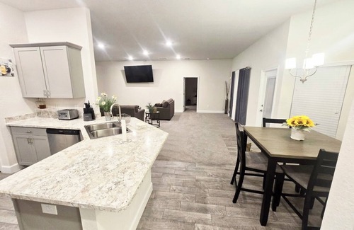 Silver Springs House | Peaceful getaway near The World’s Equestrian Center, Rainbow/Silver Spring Park