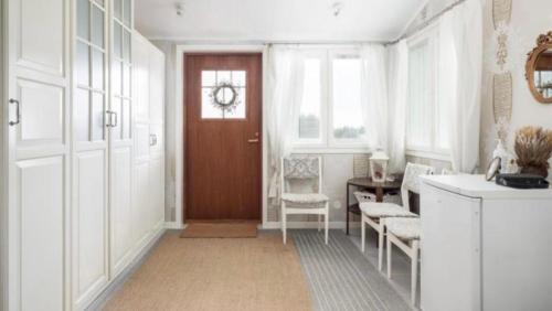 Pieksamaki Apartment | Serene Rural Retreat: 4-Star Stay with Top Ratings