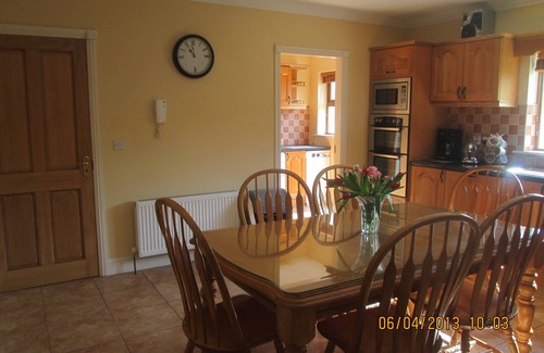 Caragh Cottage | Serene Cottage Retreat: Perfect for Touring Kerry & Coast