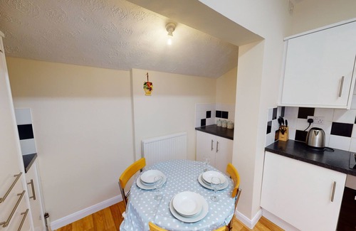 Peterborough House | Tranquil Retreat: Family-Friendly Getaway Awaits You