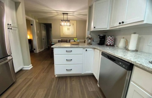 Warren House | Peaceful Home