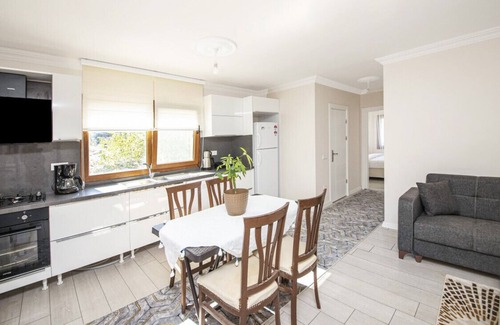 Golturkbuku Apartment | Peaceful Home with Amazing View in Gokturkbuku