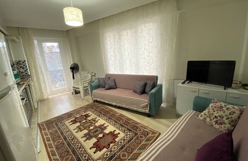 Canakkale Apartment | Peaceful Home with Center in Charming Çanakkale