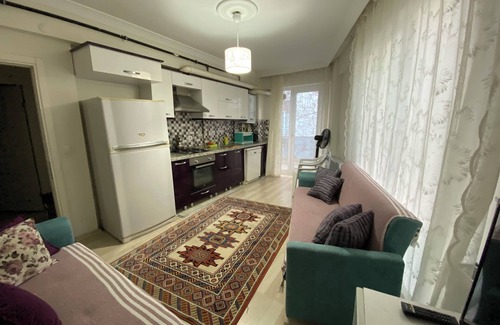 Canakkale Apartment | Peaceful Home with Center in Charming Çanakkale