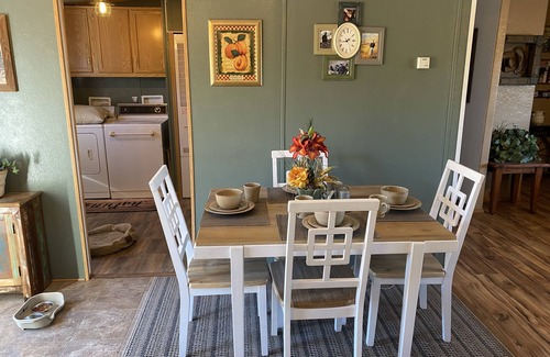Ash Fork House | Idyllic Country Retreat in Ash Fork, AZ with Spa & Hot Tub