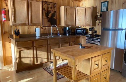 Ely Cabin | Tranquil Lakeside Retreat on Shagawa Lake with Pool