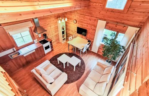 Klaukkala House | Inviting Log Cabin Retreat with Hot Tub & Pet-Friendly Comfort