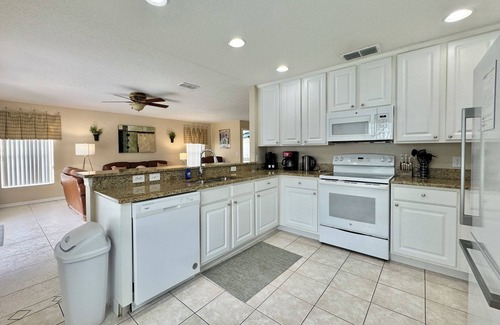Kissimmee House | Serene 5-Bed Pool Home with Private Amenities & Top Rating
