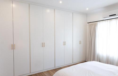 Durban North Villa | Tranquil Modern Escape with Private Garden in Durban North