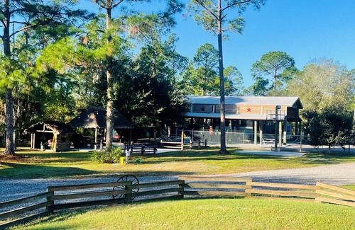 Clewiston House | Peaceful Montura Retreat – 2BR/2BA – Monthly Stays Only