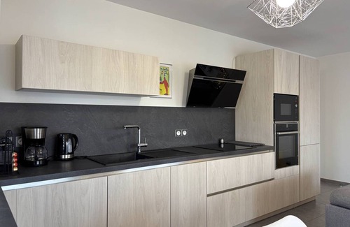 Villard-de-Lans Apartment | Peaceful Mountain Escape: 2BR Apartment, Terrace, Close to Ski, Free Parking, WiFi