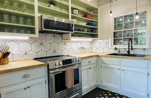 Dahlonega Cabin | Tranquil Mountain Retreat with Family-Friendly Amenities