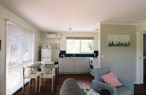 Bellbrae Cottage | Peaceful Pet Friendly Escape at Bells Beach Cottages