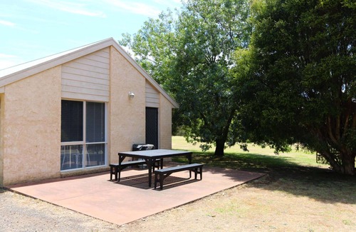 Bellbrae Cottage | Peaceful Pet Friendly Escape at Bells Beach Cottages