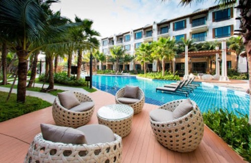 Hua Hin Apartment | Tranquil Pool-Access Room at Q Seaside Hua Hin