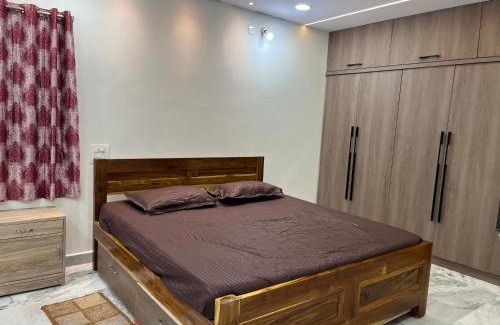 Hyderabad House | Peaceful Private Residence