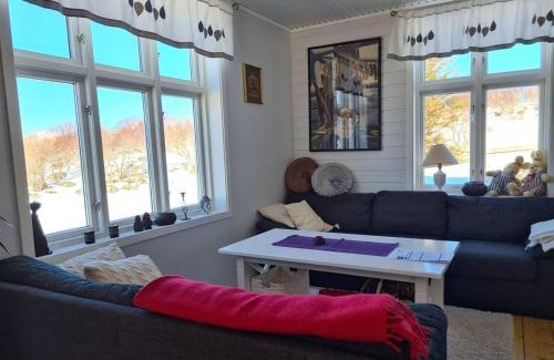 Vestvagøy House | Tranquil Retreat with Breathtaking Sea Views