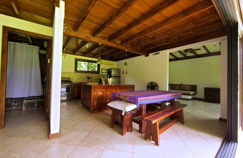 Langostino House | Serene Beach Home with Ocean View & High-Speed Internet
