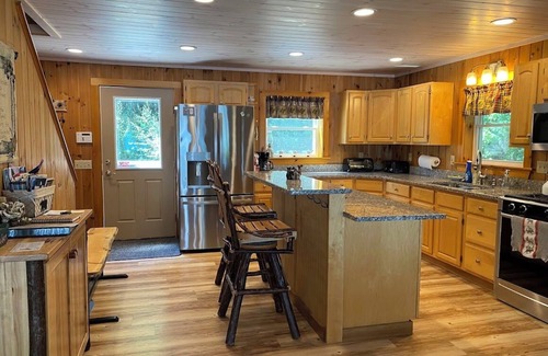 Sullivan House | Tranquil Flanders Pond Retreat Near Acadia National Park