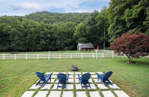 Glace House | Serene Getaway at Potts Creek - Perfect for Pets!