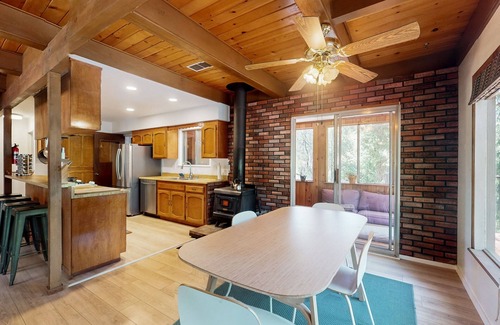 Nevada City House | Peaceful retreat on acreage, close to hiking, biking, swimming, free WiFi