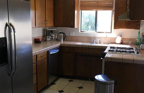 Three Rivers House | Serene Vista Haus: 10/10 Guest Rated with Lake Views