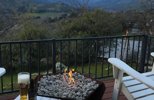 Three Rivers House | Serene Vista Haus: 10/10 Guest Rated with Lake Views