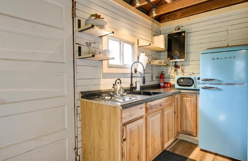 Rutherfordton Apartment | Idyllic Rutherfordton Retreat - Child-Friendly Getaway!