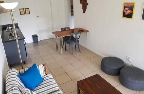 Bathurst Apartment | Pet-Friendly Haven with Breakfast & Kitchen Access