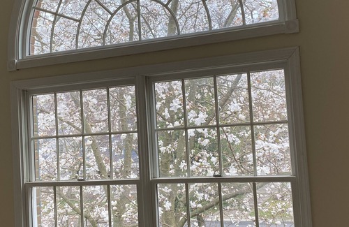 Spring Lake House | Tranquil Escape in Spring Lake Near All Major Attractions