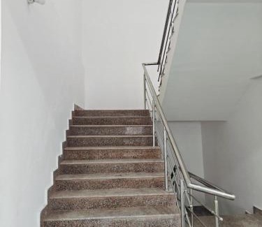 Mohangarh House | Peaceful Stay Near College