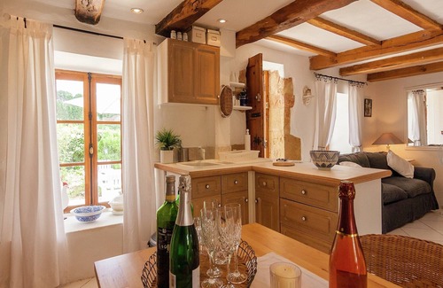 Badefols-d'Ans Cottage | Cozy Heritage Cottage with Pool in Badefold-d'Ans