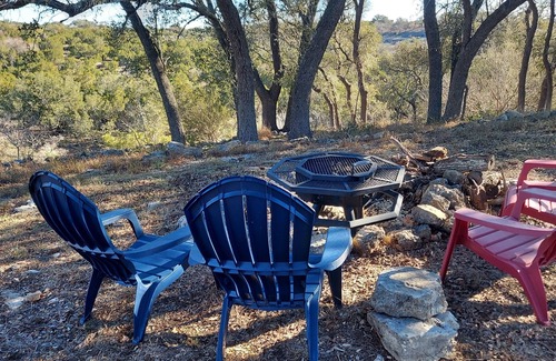 Boerne RV Rental | Unique Glamping Escape near Cascade Caverns for Families