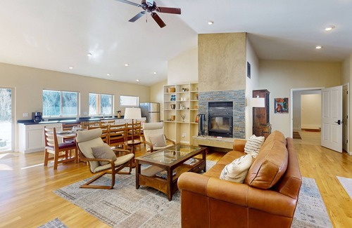 Nathrop House | Peaceful & sunny alpine retreat with firepit, patio, fireplace, & amazing views