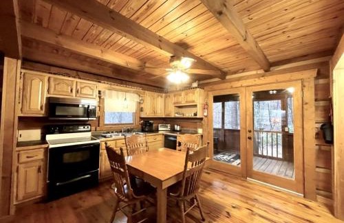 Tellico Plains House | Relaxing Tellico View Home with Private Hot Tub Awaits