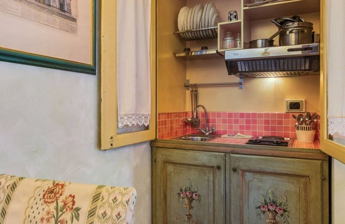 Canalicchio House | Relax at Belvilla by OYO Bilo3 with Pool and Spa