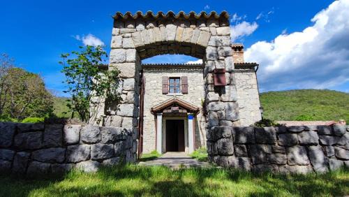 Krkuz Villa | Pet-Friendly Retreat at Kuća za Odmor Veljko i Ida