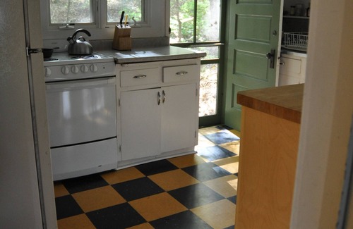 Scandia Cabin | Tranquil Vintage Escape on Pristine St Croix River