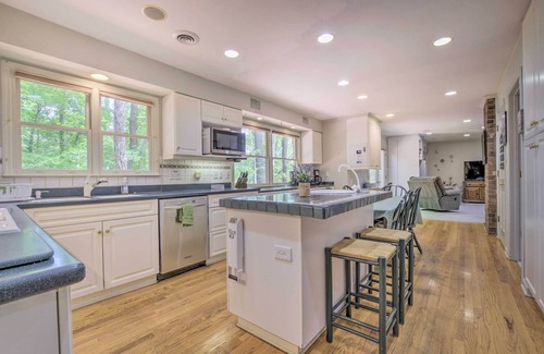 Durham House | Tranquil Durham Retreat with Scenic Pond and Deck