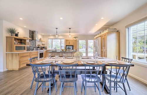 Santa Rosa House | Tranquil Windsor Retreat: Private Hot Tub & Spa Awaits!