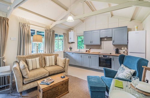 Cornisholme Cottage | Cozy 1 Bedroom Retreat with Ocean View in Louth