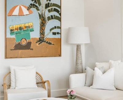 Elizabeth Bay Apartment | Family-Friendly Getaway at Peach at Palm View Collective