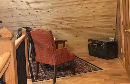 Independence House | Peach Bottom Lodge 3 Bed/3.5 Bath, 11.5 Acres, Deck w/ Hot Tub & Beautiful Views