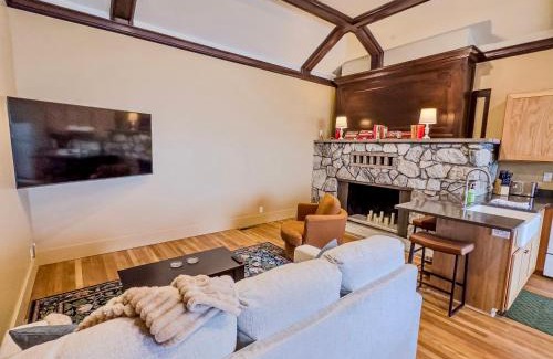 Medford Hotel | Peach Street Inn by WanderLodges