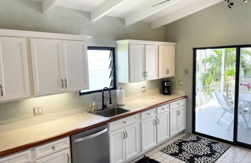 Estate Enighed Cottage | Discover The Peacock: Steps to Cruz Bay Bars & Beaches